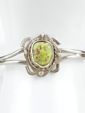 Vintage Gaspeite Sterling Silver Cuff Bracelet Native American Southwestern 15cm